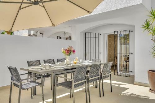 Casa Mediterraneo by Finest Rentals