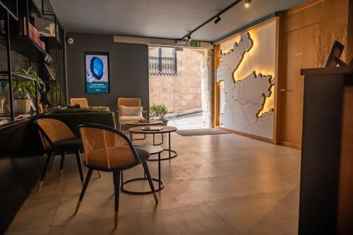 Vestíbulo, DOMS Boutique Living in Mellieha