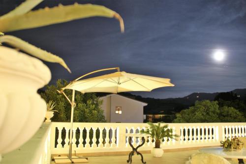 Balcony/terrace, BB Villa Magda in Novafeltria