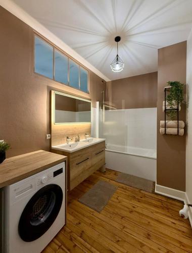 Face gare - Appartement Haussmannien 301 - 1 Chambre in Roanne