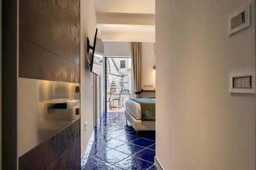 La Suite Del Cavaliere - image 7