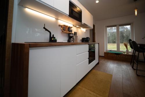 Lahemaa Apartment with Sunny Balcony near Viru Bog in Kolga