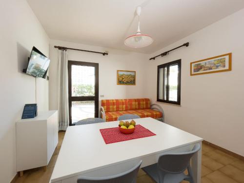 Lignano flat steps from the beach - image 3