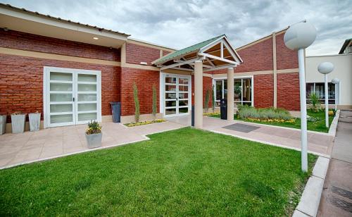 숙소 외관, Hotel Sol del Anelo in 아넬로