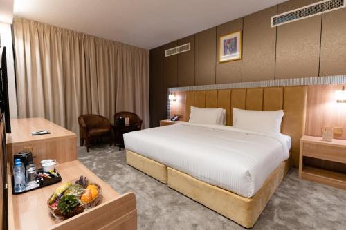 Luxe Grand Hotel - image 10