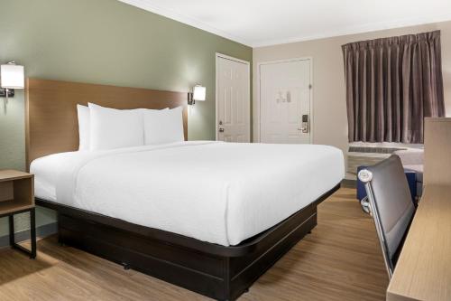 Quality Inn Findlay - image 35