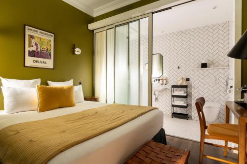 room detail thumbnail 0