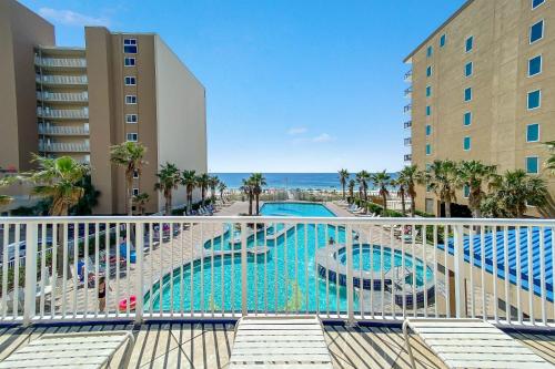 Crystal Tower 2005 in Gulf Shores (AL)