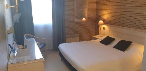 Logis LAuberge Bourbonnaise - Vichy sud