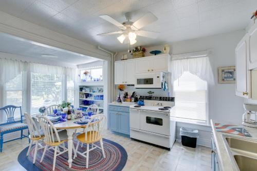 Eclectic Manitowoc Vacation Rental Near Marina! in Manitowoc, USA