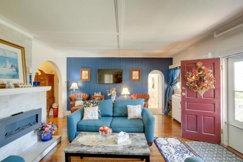 Eclectic Manitowoc Vacation Rental Near Marina! in Manitowoc, USA