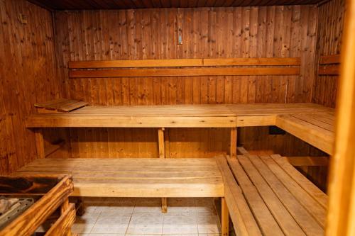 Luxe Grand Hotel - Sauna