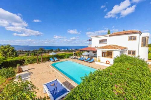 Villa Argaka Heights – khách sạn tại Pomos