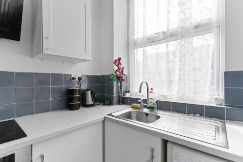 Cheerful Flat In Moseley With Free Parking in King's Heath