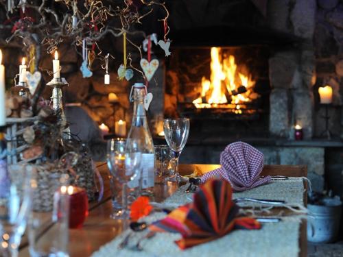 Lower Barns Guest House - image 7