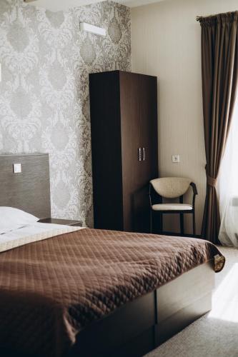 2 twin beds