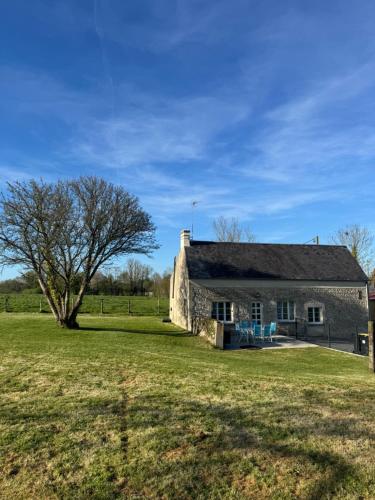 Gîte à Travers champs (Gite a Travers champs) in Bricqueville