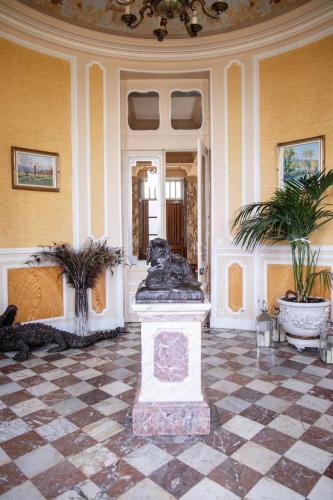Chateau Du Landin 4