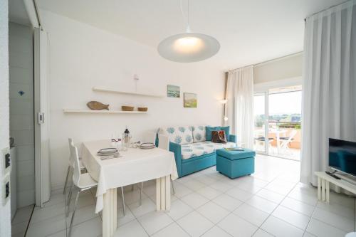 2 bedrooms, 4 beds