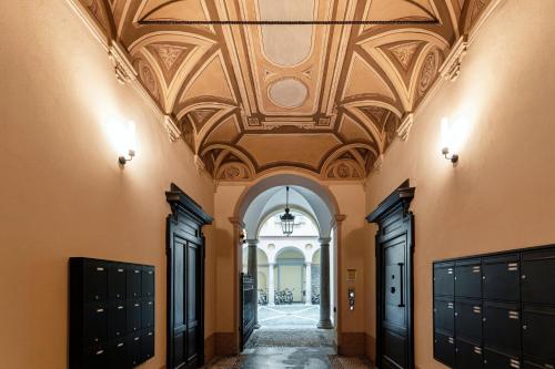 Loggia Visconti - by MyHomeInComo 4