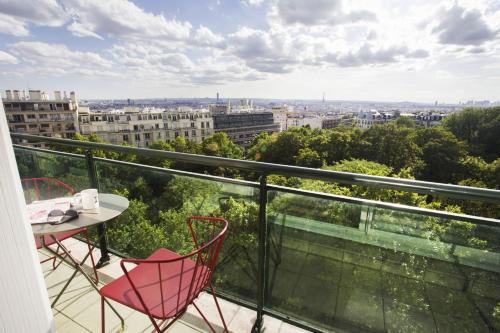 Buttes Chaumont Botzaris View