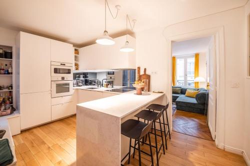 Republique Marais Charm - image 5