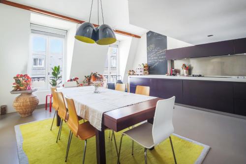 Kitchen, Batignolles Home in Montmartre