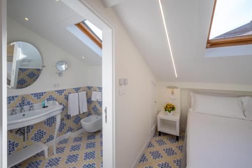 Palazzo Gargiulo Luxury-Adult only - image 5