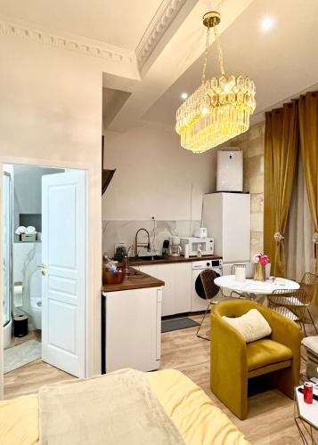 Charming studio in the heart of Bordeaux in ボルドー