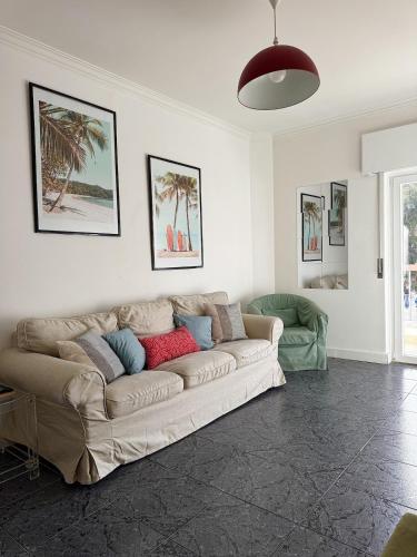 Big 3BR Apartment Near Beach Estoril Cascais – khách sạn tại Estoril
