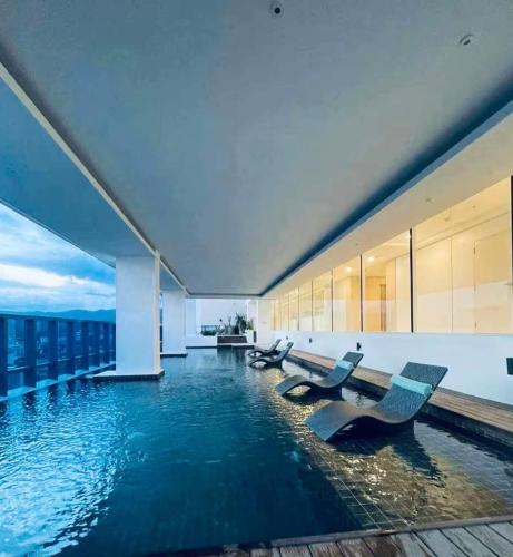 SKYLINE EXECUTIVE STUDIO I 38 Park Avenue, Cebu IT Park I Pool I HS WiFi in Apas