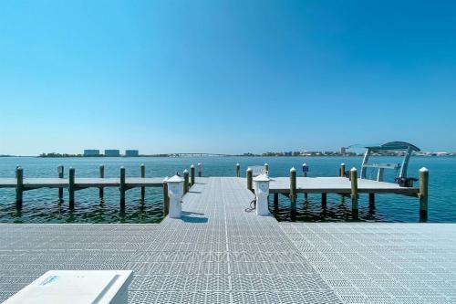 Lighthouse on the Bay unit 2206 Bay Front Lazy River - Caswell, AL