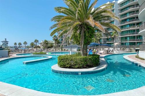 Lighthouse on the Bay Unit 2213-Pet Friendly Condo-Boaters heaven-Large Condo in Caswell