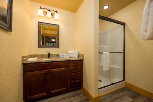 Southern Comfort - image 11