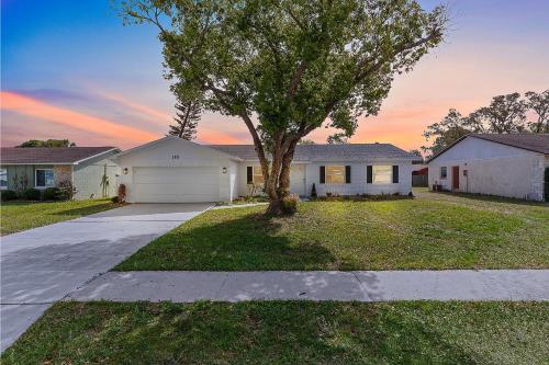 Orange Coast Getaway in Port Orange (FL)