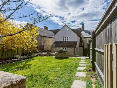 Seadmed, 3 Bed in Witney oc-82478 in Hailey