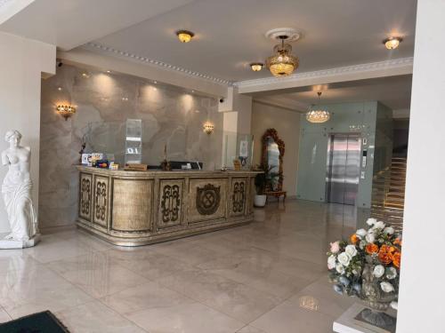 Colony Inn Hotel in Ambato