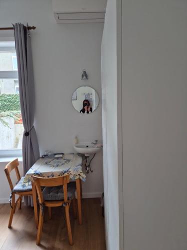 Guest house Adonis 3