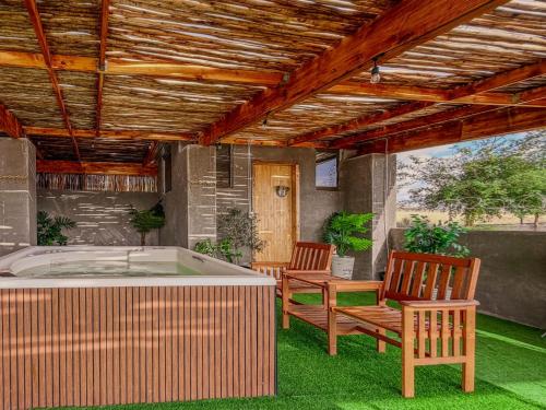 Carlo's Mountain Lodge in Usakos