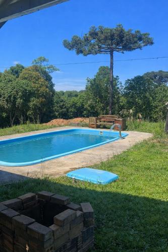 Chácara com piscina (Chacara com piscina) in Lapa (Parana)