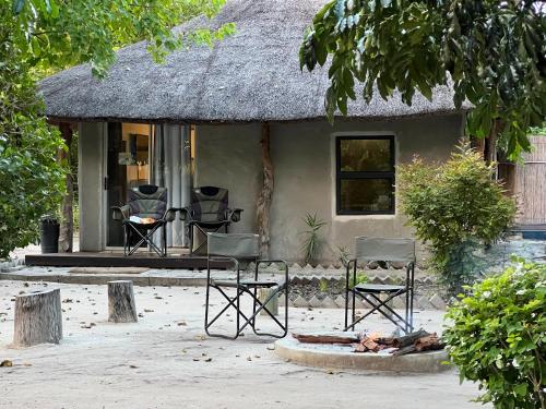 Exterior view, Khwai Moremi Vacation Cottages in Khwai