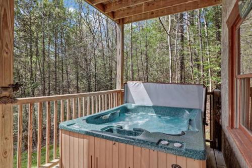 Hot tub, Charmant chalet Renarde avec sauna in Meribel