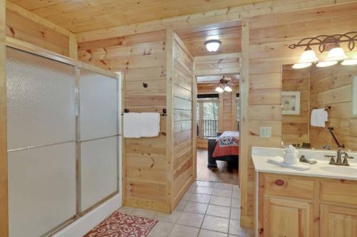 Shower, Charmant chalet Renarde avec sauna in Meribel