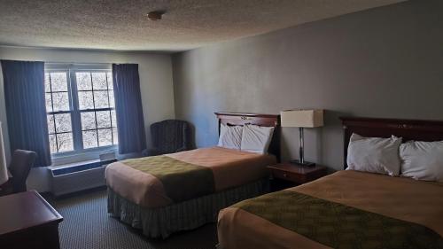 Royal Inn Rockville - image 40