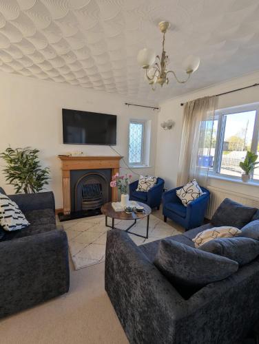 Thetford Retreat with pool, Jacuzzi, parking, Wi-Fi in 米登霍爾