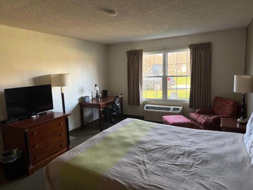 Royal Inn Rockville - image 16