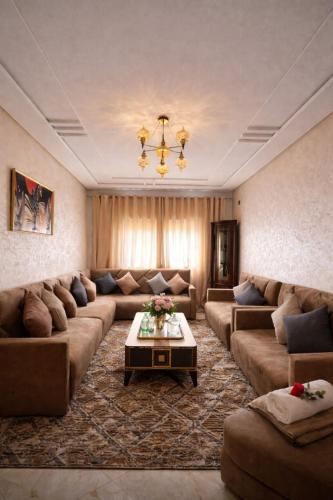 Cozy apartment, tastefully decorated and very comfortable – khách sạn tại Ben Mohammed