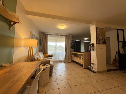 Hinahei - Grand F1 with parking 5 min from Papeete in ตาฮิติ