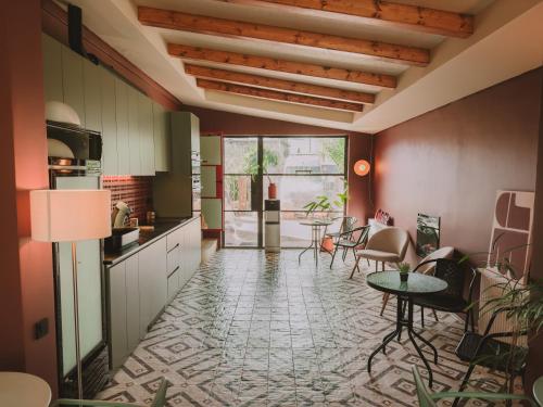 Konyha, Ruby Hostel, Kutaisi - Private & Shared Rooms in Kutaiszi