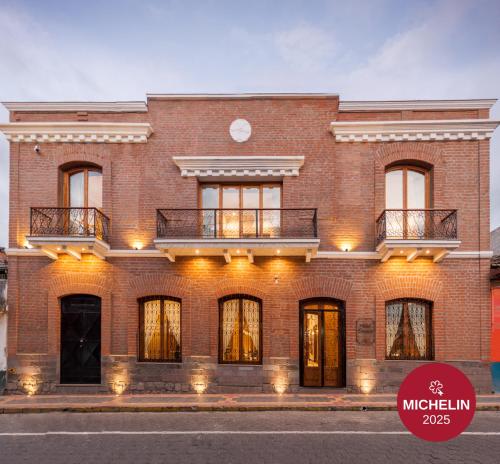 Exterior view of Hotel Otavalo by Art Hotels